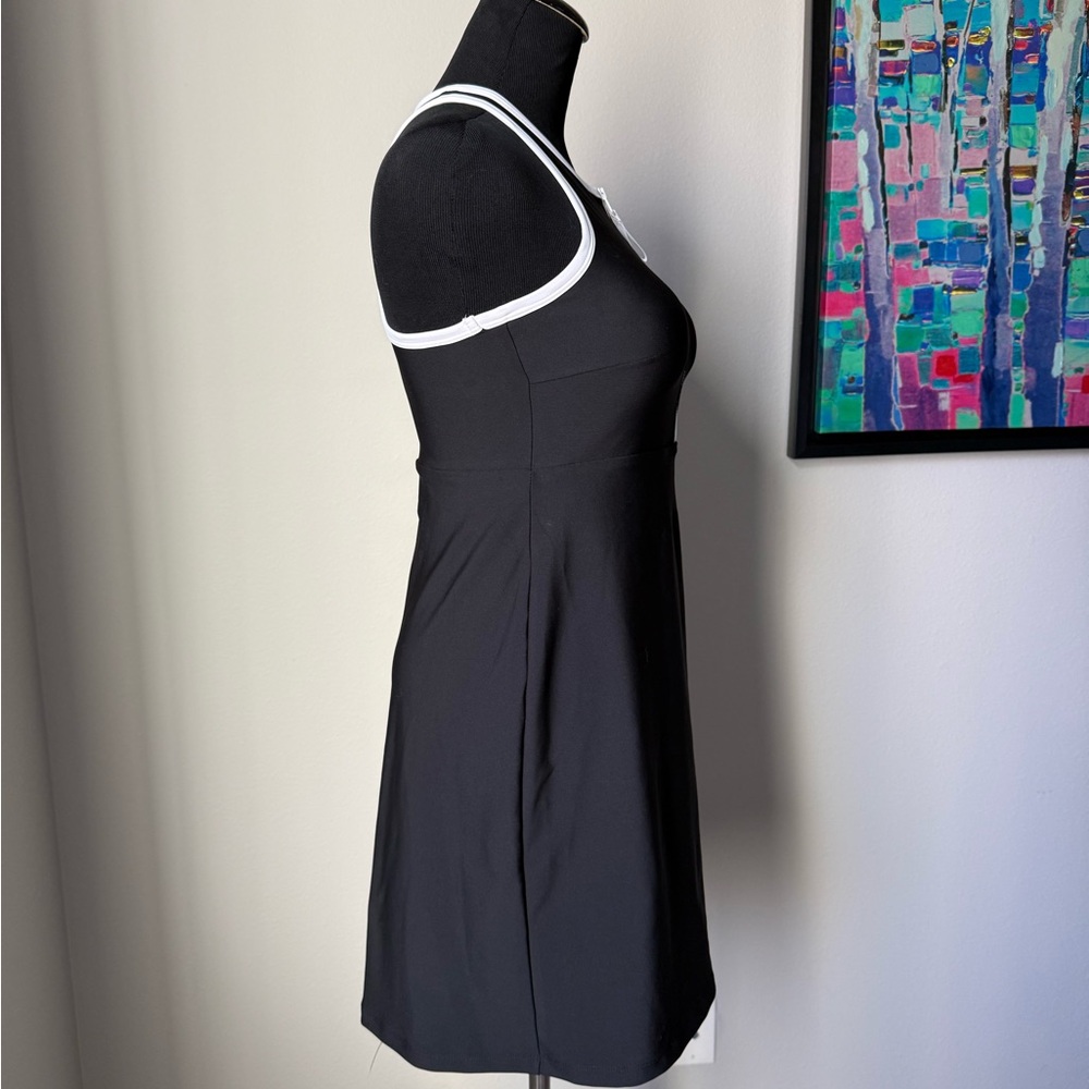 Sport Dress - Picture 5 of 10